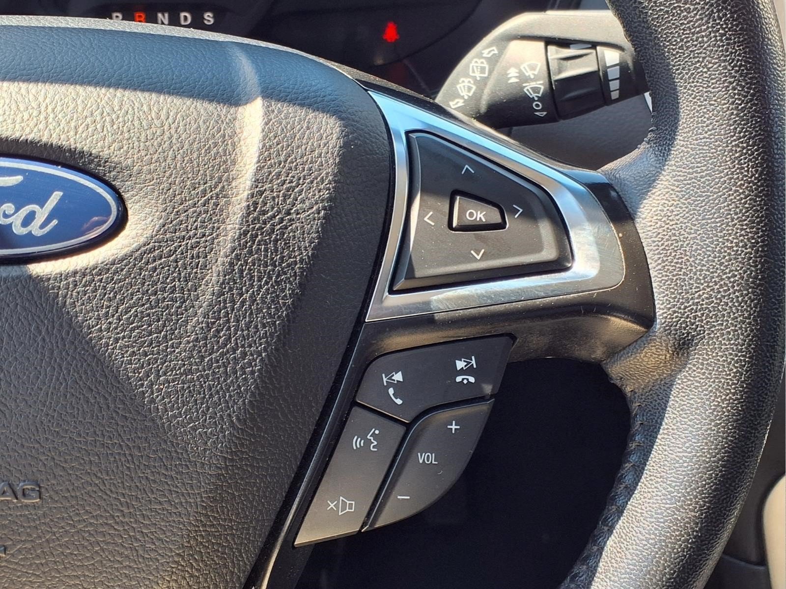 Used 2024 Ford Edge SEL AWD/4WD image 18