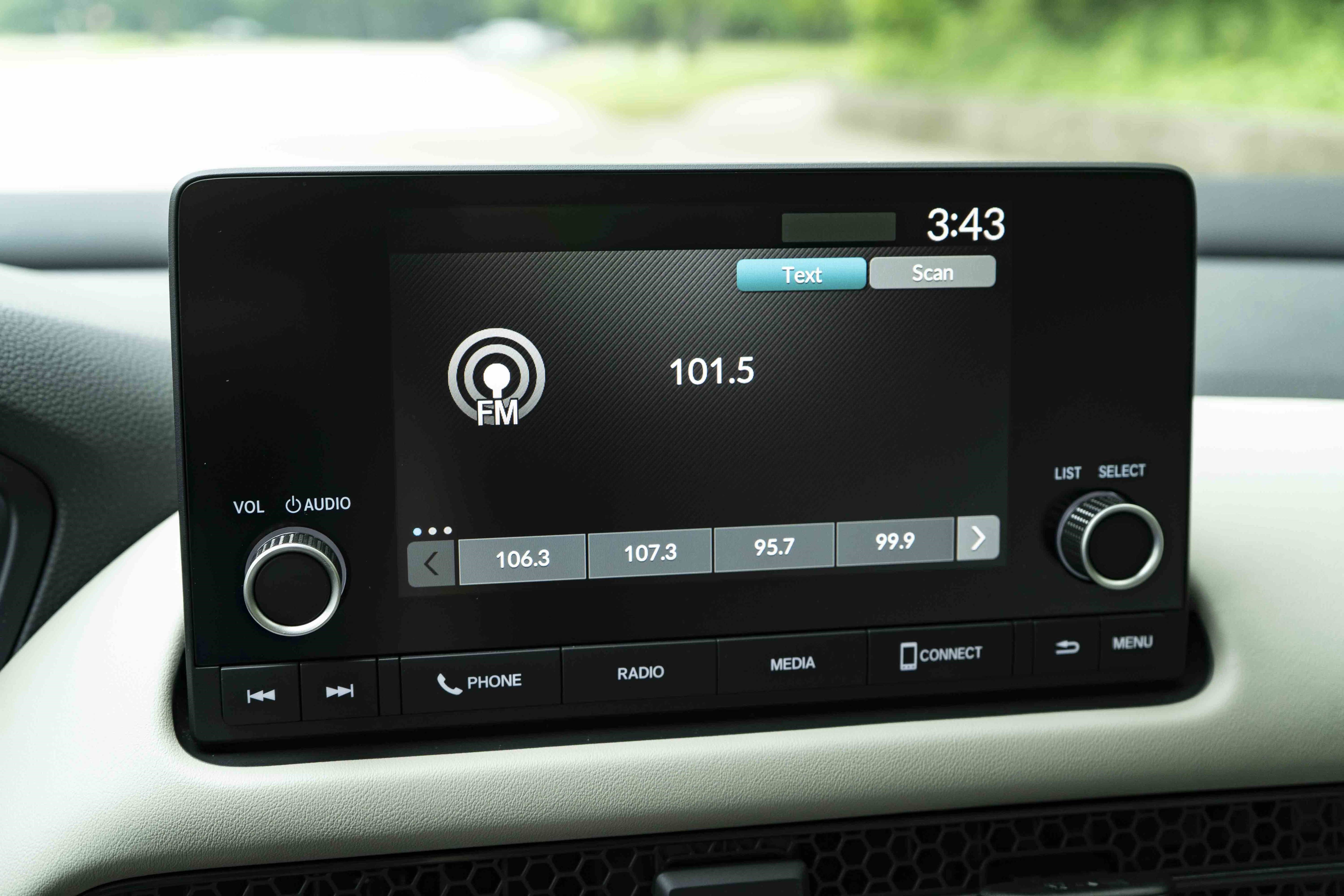 Used 2025 Honda HR-V LX image 30