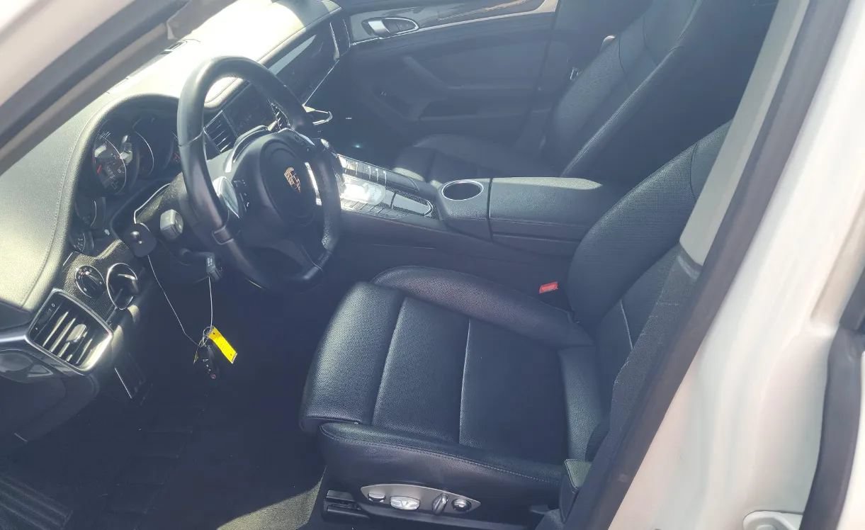 Used 2013 Porsche Panamera S RWD image 7