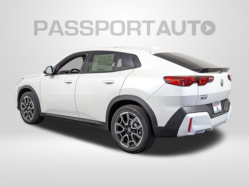 New 2026 BMW X2 xDrive28i w/ Technology Package image 3