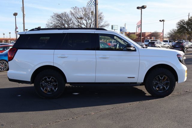 Used 2025 Ford Expedition Tremor image 14