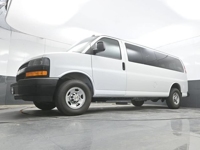 Used 2024 Chevrolet Express 3500 LS RWD image 34
