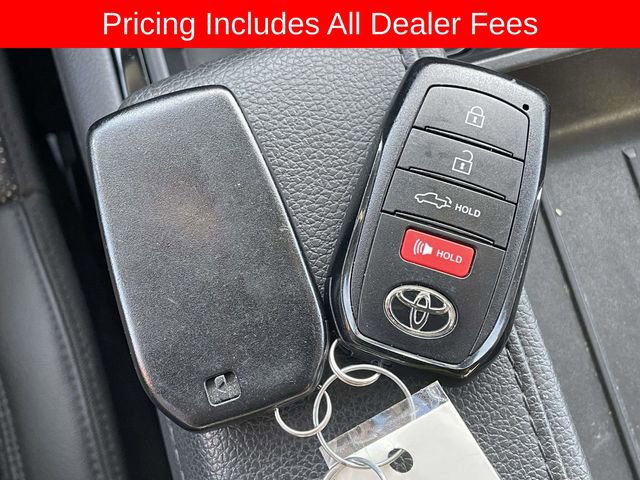 Used 2022 Toyota Tundra Limited AWD/4WD image 34