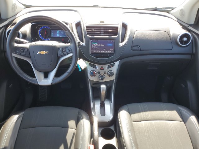 Used 2015 Chevrolet Trax LT w/ LT Sun and Sound Package FWD image 27
