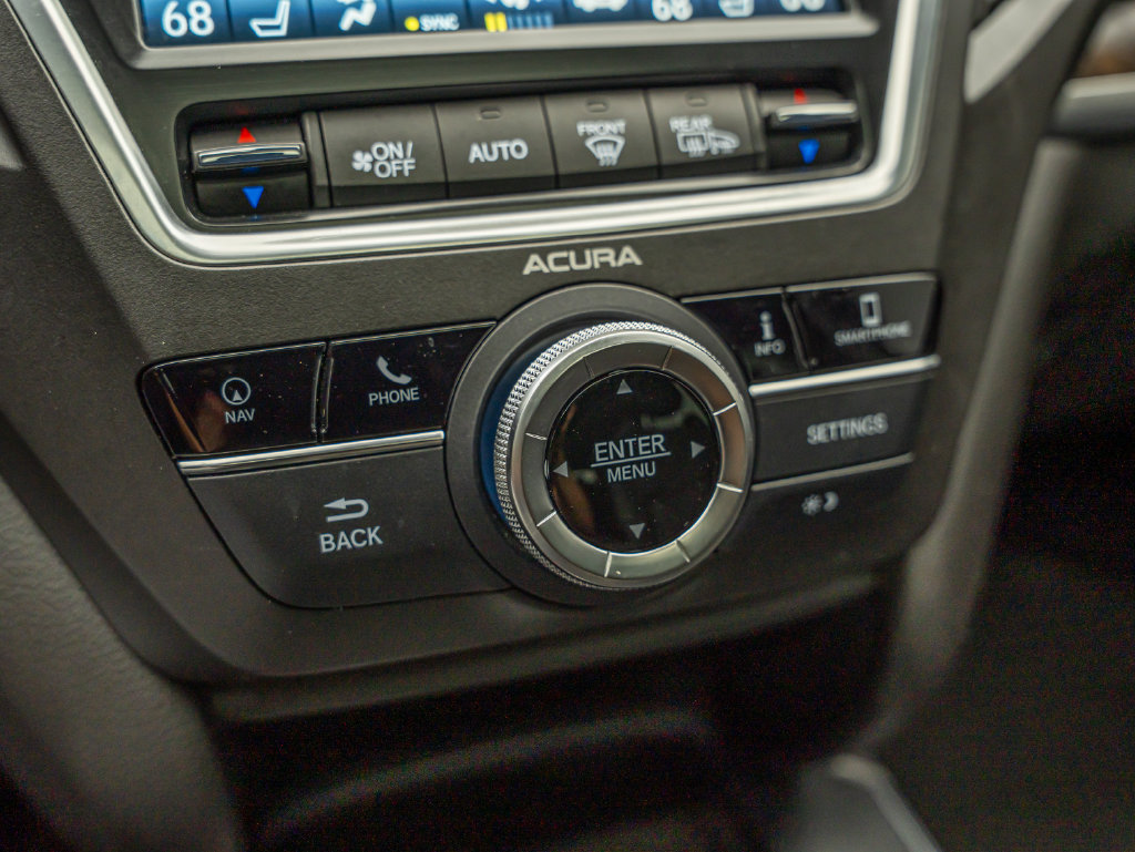 Used 2020 Acura MDX w/ Technology Package AWD/4WD image 36