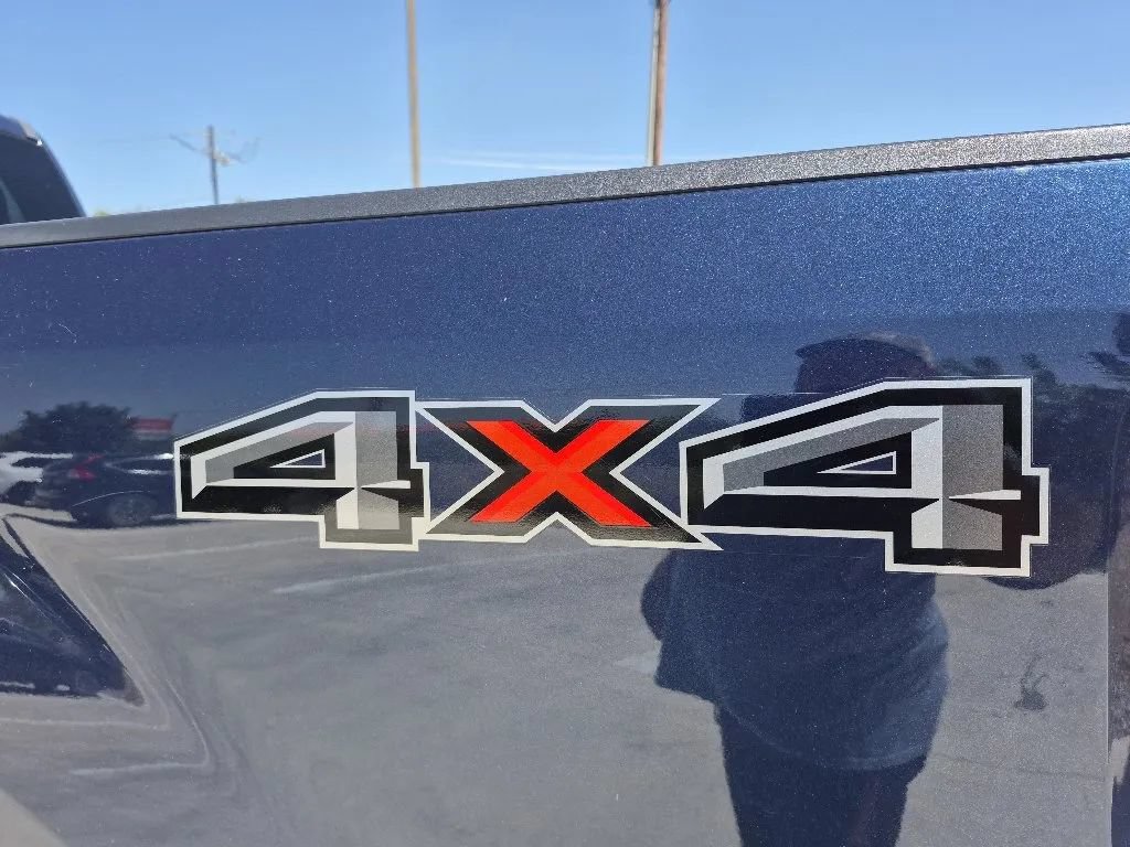 Used 2019 Ford F350 Lariat w/ Camper Package AWD/4WD image 10
