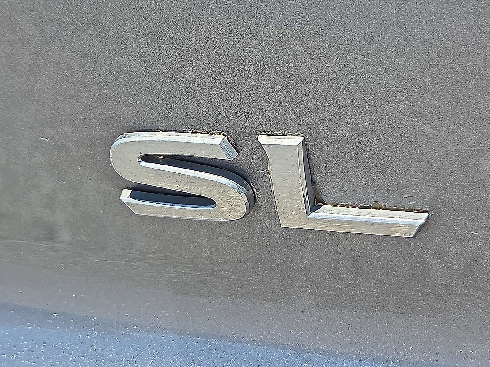 Used 2024 Nissan Pathfinder SL FWD image 9