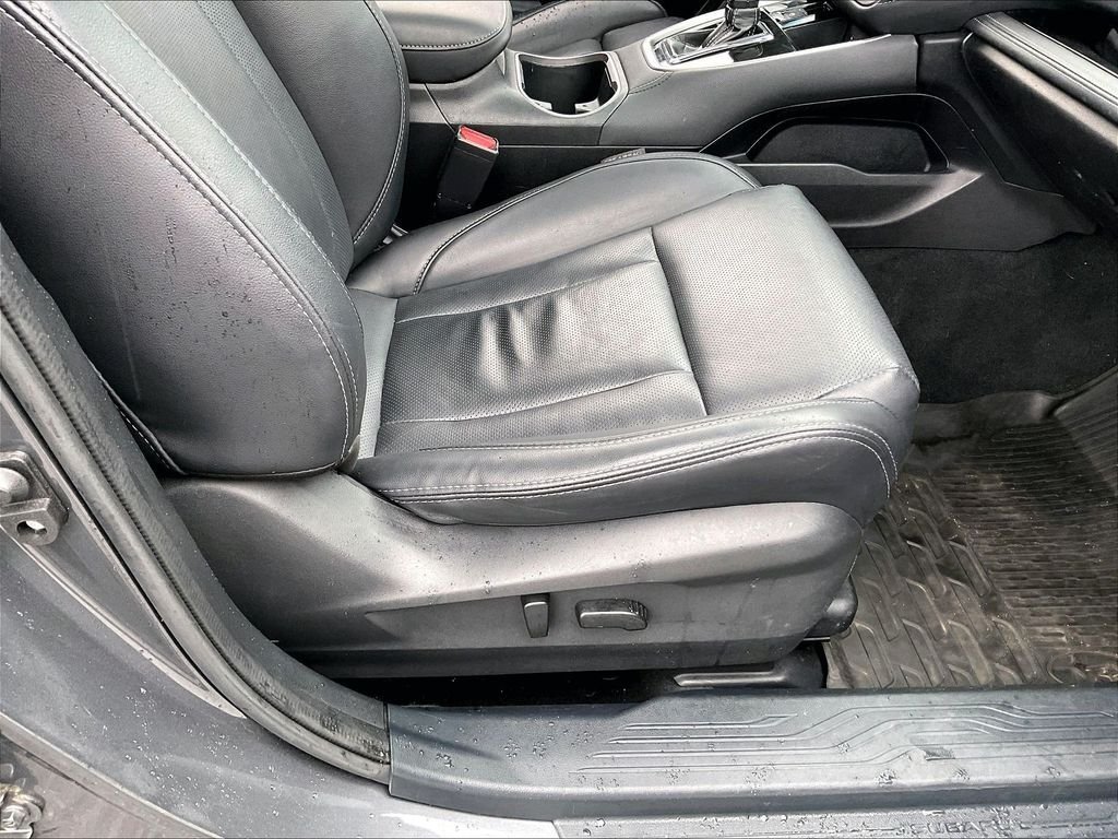 Used 2022 Subaru Outback Limited AWD/4WD image 35