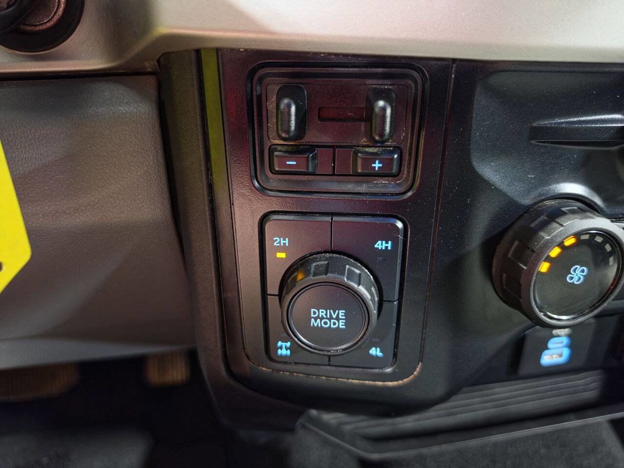 Used 2024 Ford F250 XLT AWD/4WD image 35