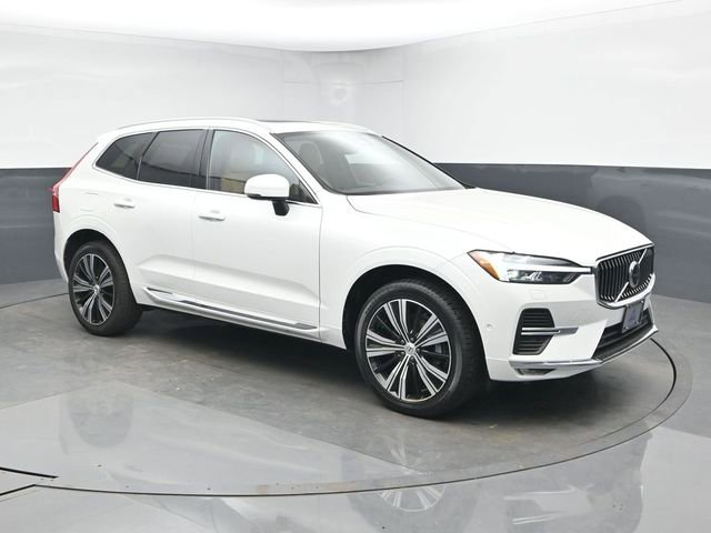 Used 2023 Volvo XC60 B5 Ultimate w/ Climate Package image 6