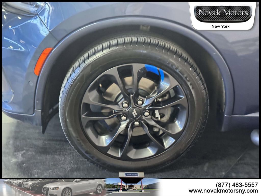 Used 2021 Dodge Durango R/T w/ Blacktop Package AWD/4WD image 8