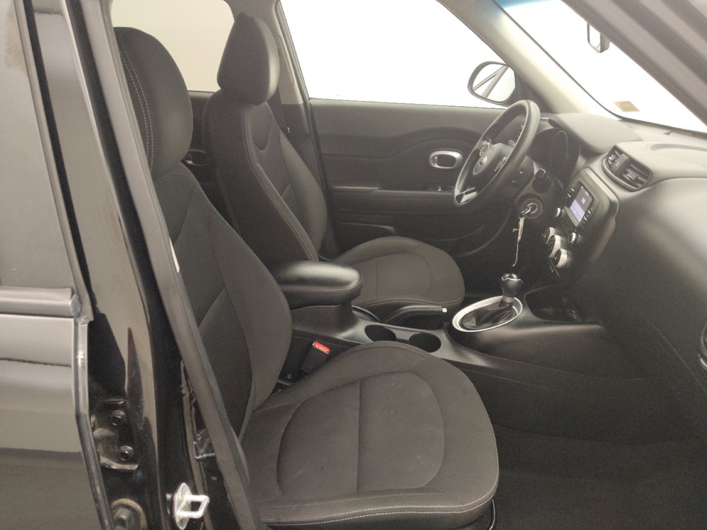 Used 2019 Kia Soul FWD image 21