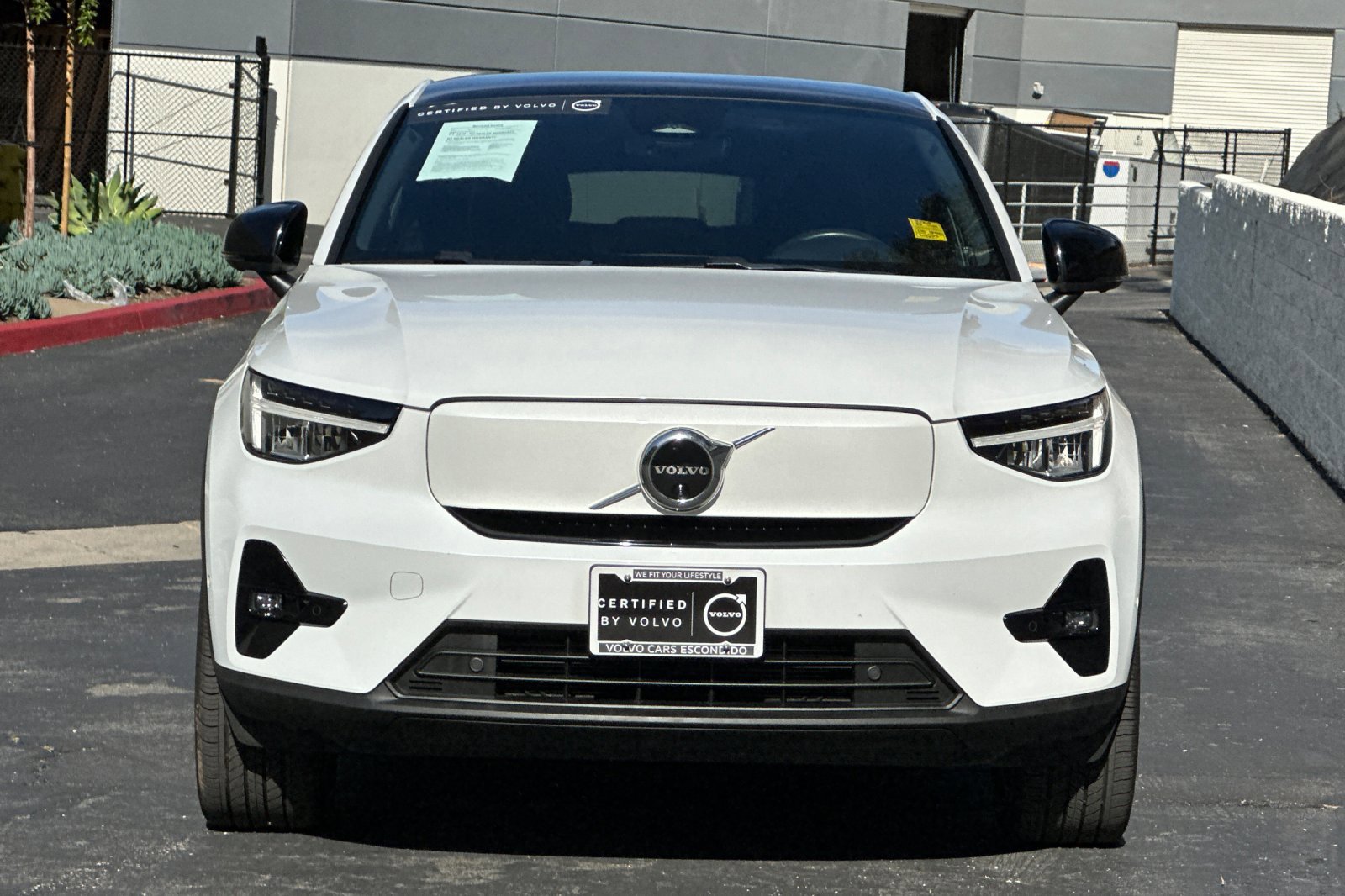 Certified 2023 Volvo C40 P8 Recharge Plus AWD/4WD image 10