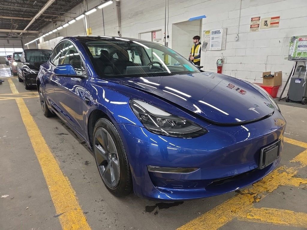 Used 2022 Tesla Model 3 Long Range image 3