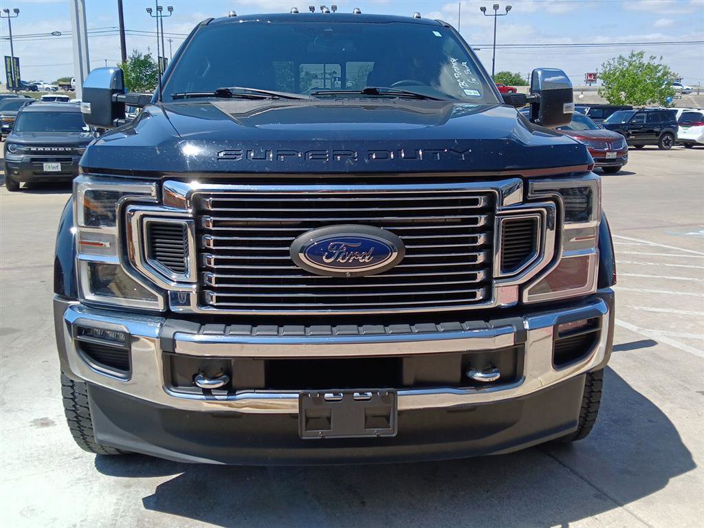 Used 2022 Ford F450 Lariat w/ Lariat Ultimate Package image 3