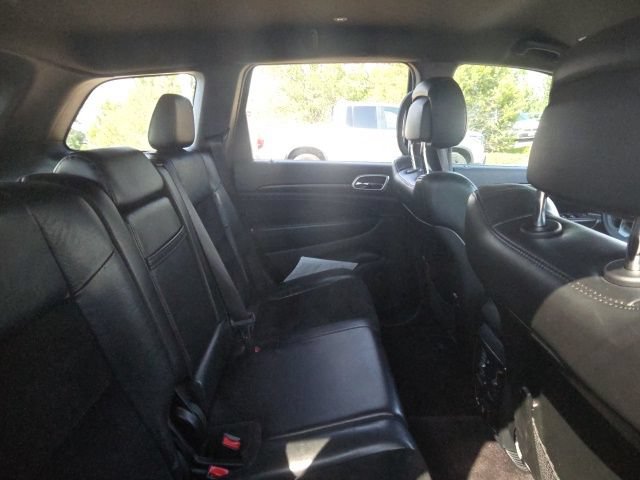 Used 2018 Jeep Grand Cherokee Altitude AWD/4WD image 14