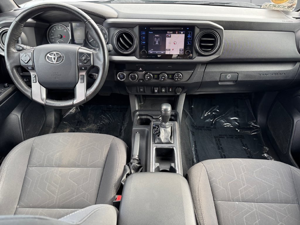 Certified 2019 Toyota Tacoma TRD Off-Road AWD/4WD image 12