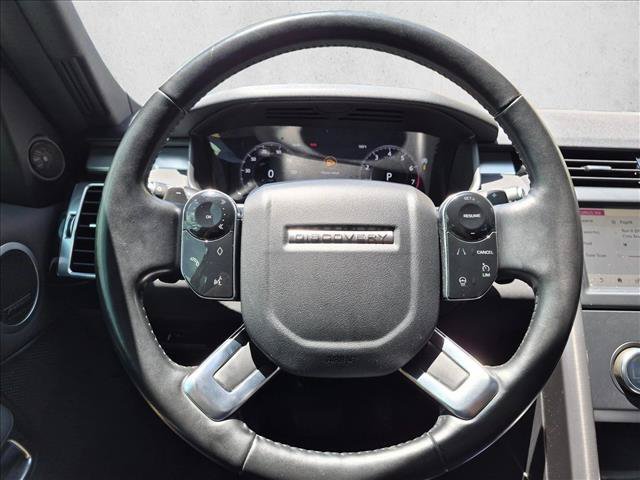 Used 2020 Land Rover Discovery Landmark AWD/4WD image 12