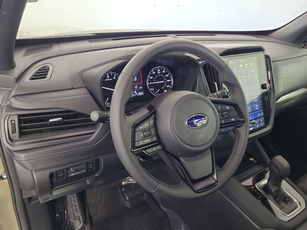 Used 2025 Subaru Forester Premium w/ Convenience Package #1 AWD/4WD image 14
