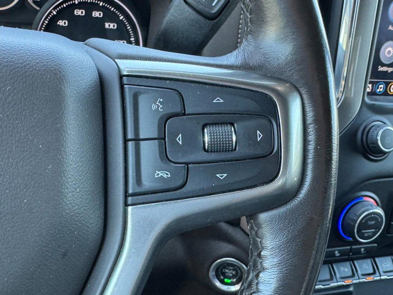 Used 2022 Chevrolet Silverado 1500 LT AWD/4WD image 17