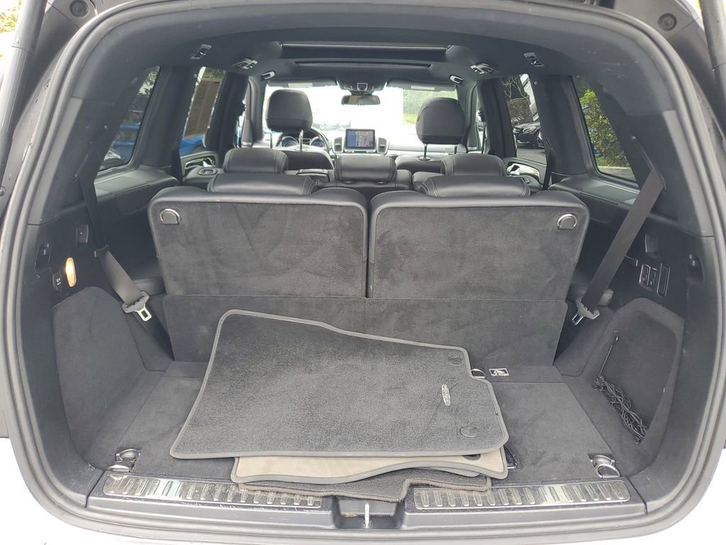Used 2019 Mercedes-Benz GLS 450 4MATIC w/ Premium 1 Package image 9
