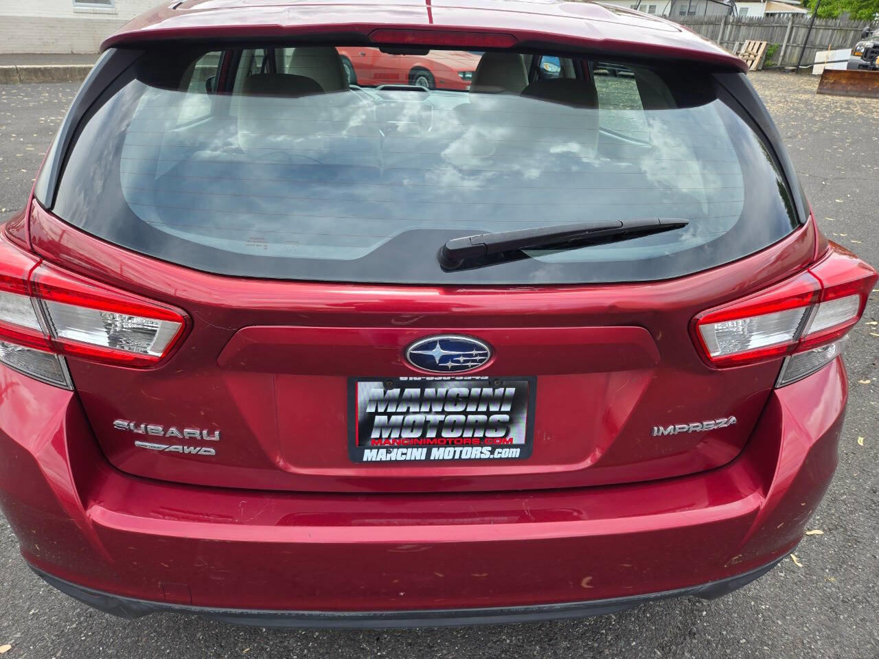 Used 2018 Subaru Impreza 2.0i w/ Popular Package #2 AWD/4WD image 7