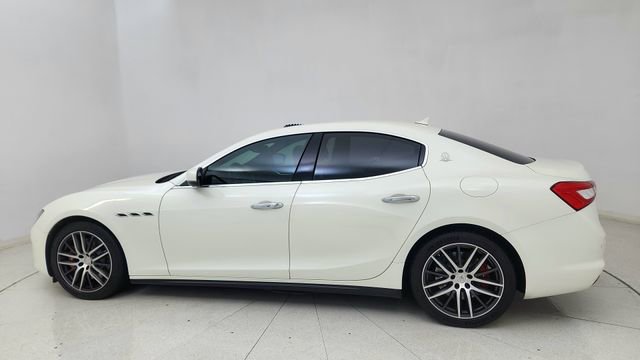 Used 2019 Maserati Ghibli S Q4 AWD/4WD image 4