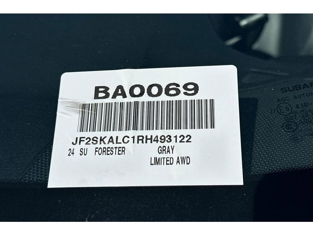 Used 2024 Subaru Forester Limited image 14