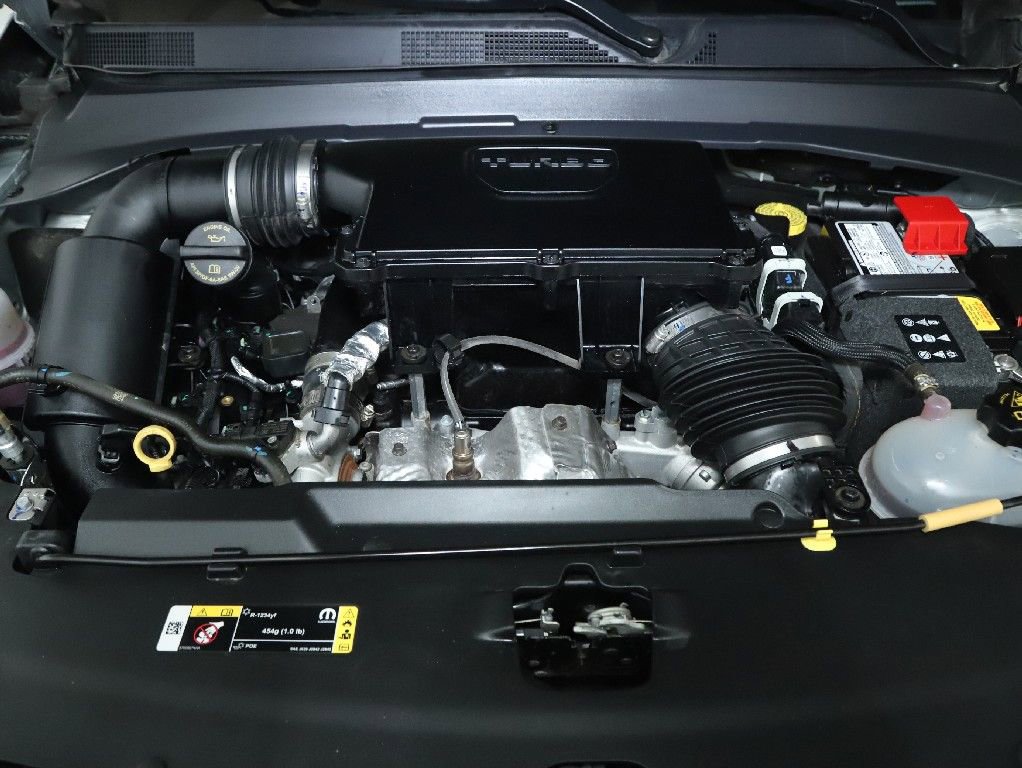 Used 2025 Jeep Compass Trailhawk image 35