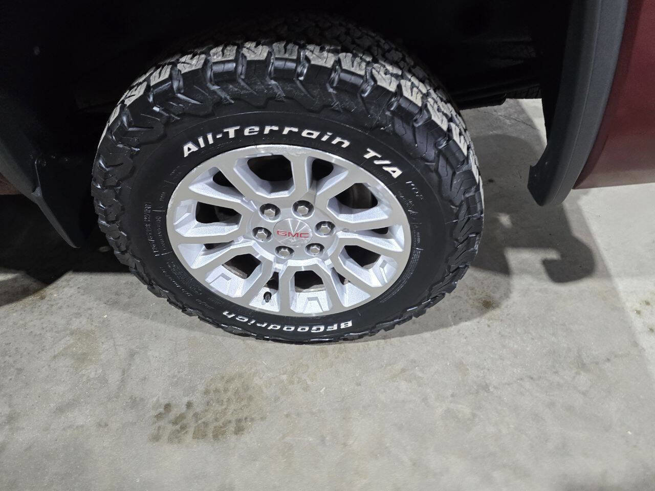 Used 2014 GMC Sierra 1500 SLE w/ SLE Value Package image 25