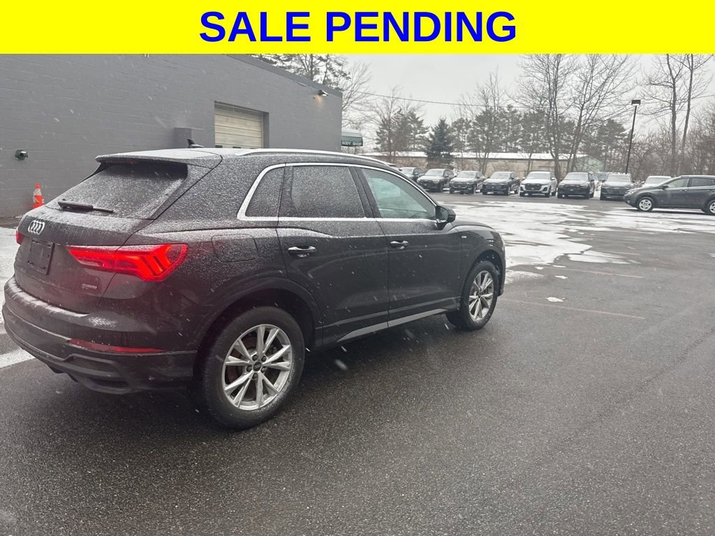 Used 2023 Audi Q3 2.0T Premium w/ Convenience Package image 13