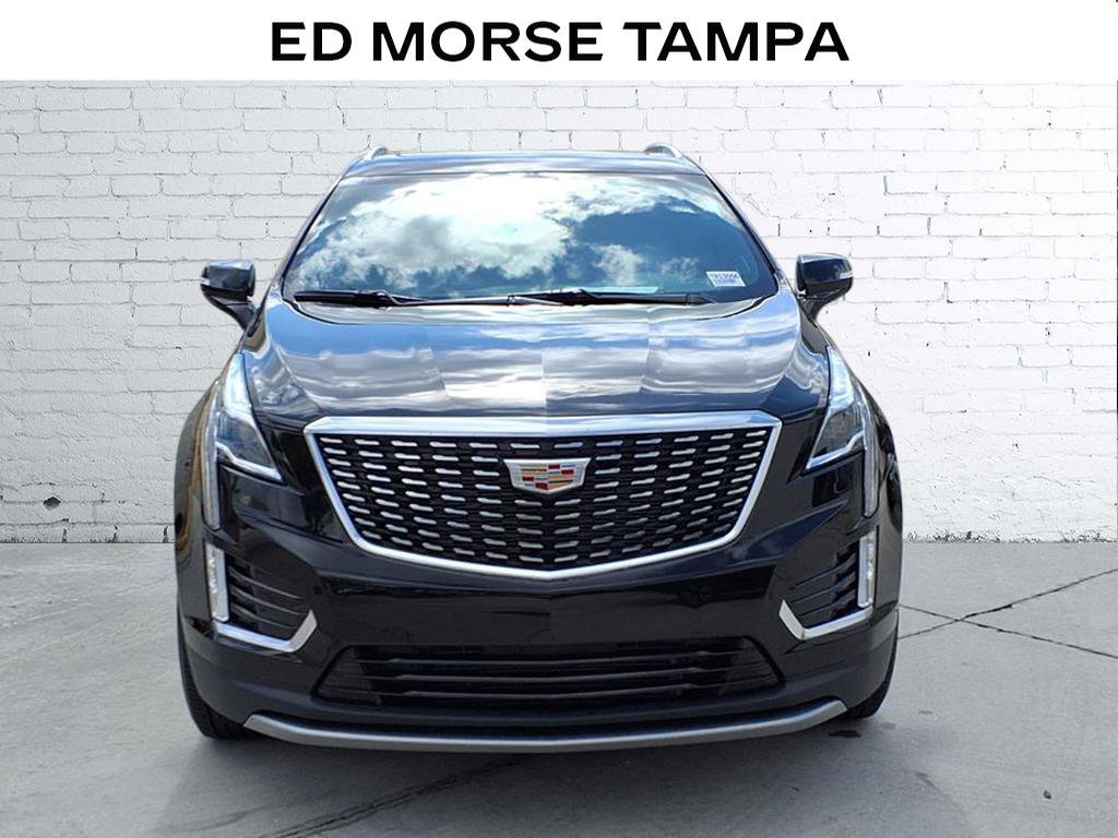 Certified 2025 Cadillac XT5 Premium Luxury AWD/4WD image 6