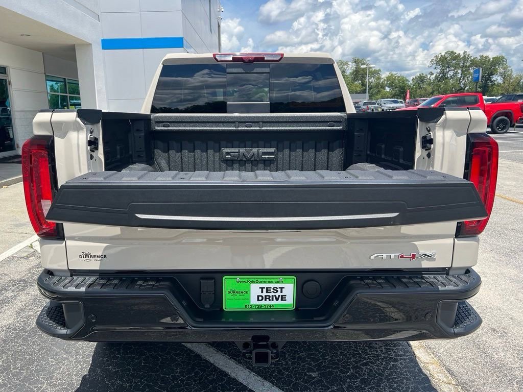 New 2026 GMC Sierra 1500 AT4X AWD/4WD image 11
