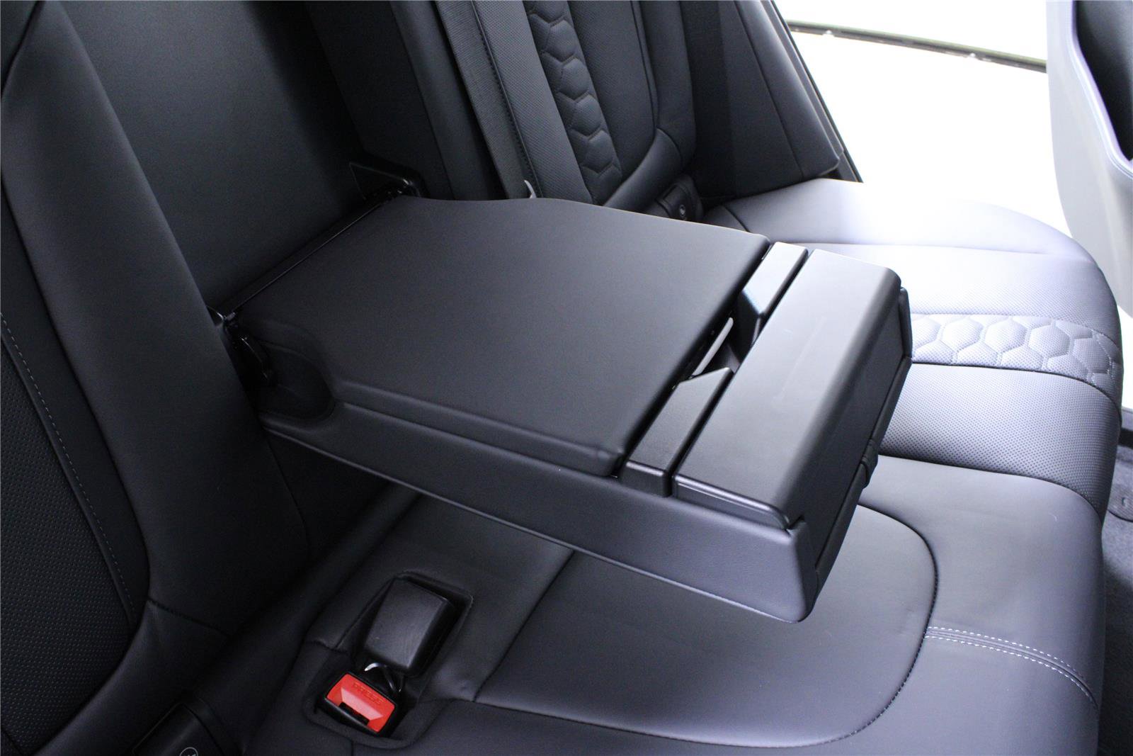 Used 2022 BMW X5 M w/ Executive Package AWD/4WD image 14
