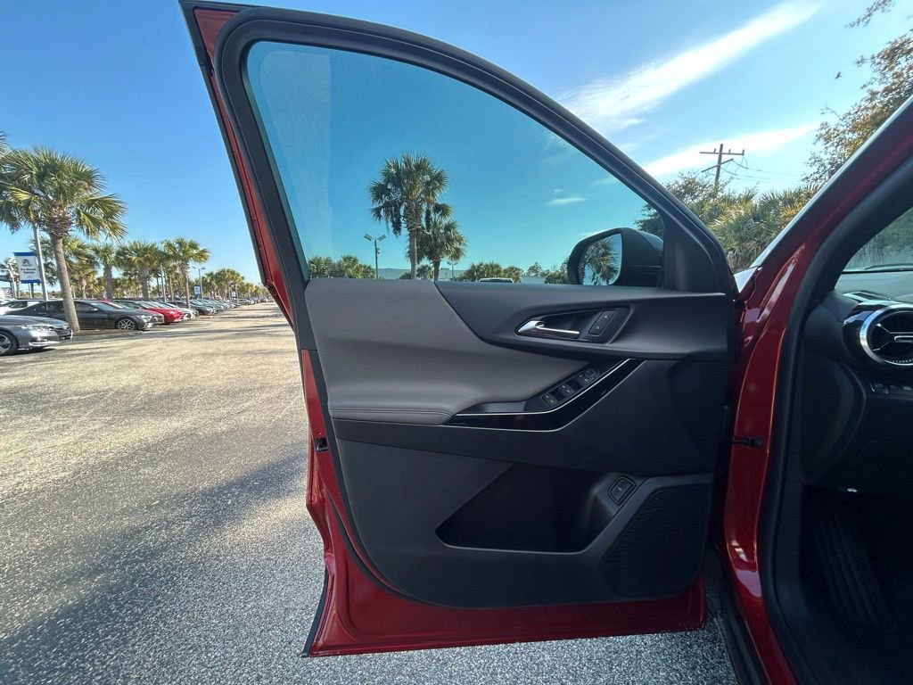 New 2026 Chevrolet Equinox LT w/ Convenience Package II image 27