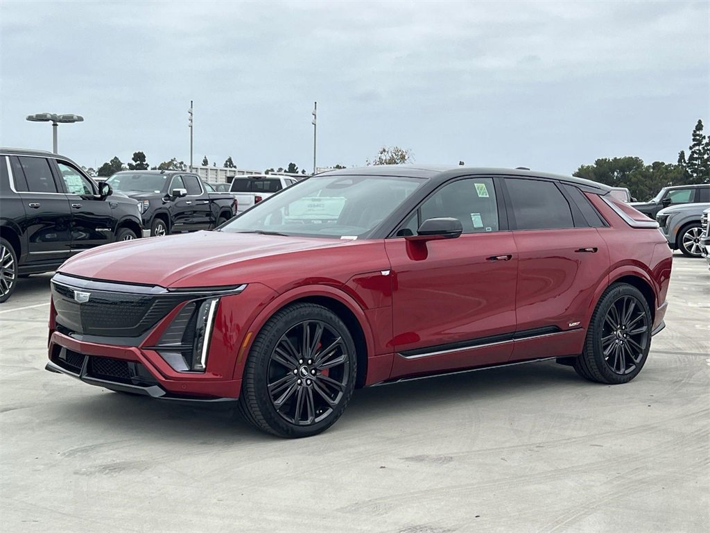 New 2026 Cadillac Lyriq V image 7