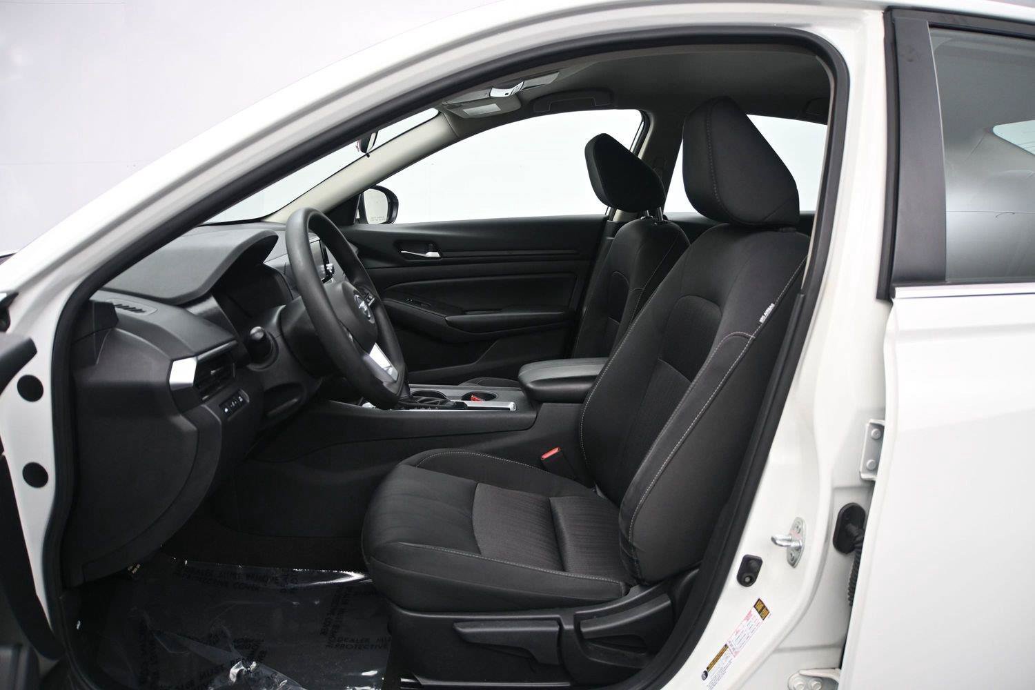 Certified 2022 Nissan Altima 2.5 S FWD image 7