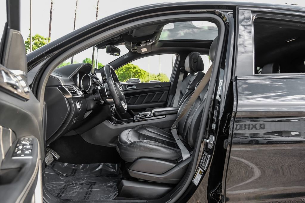 Used 2017 Mercedes-Benz GLE 63 AMG S image 39