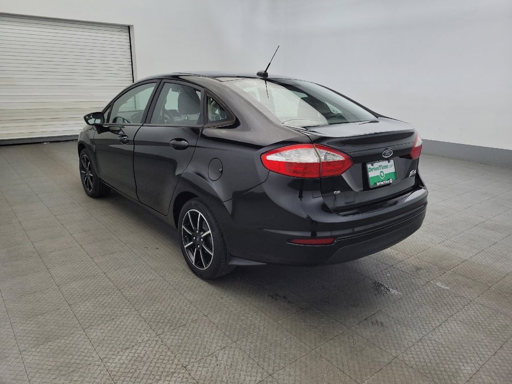 Used 2019 Ford Fiesta SE image 5