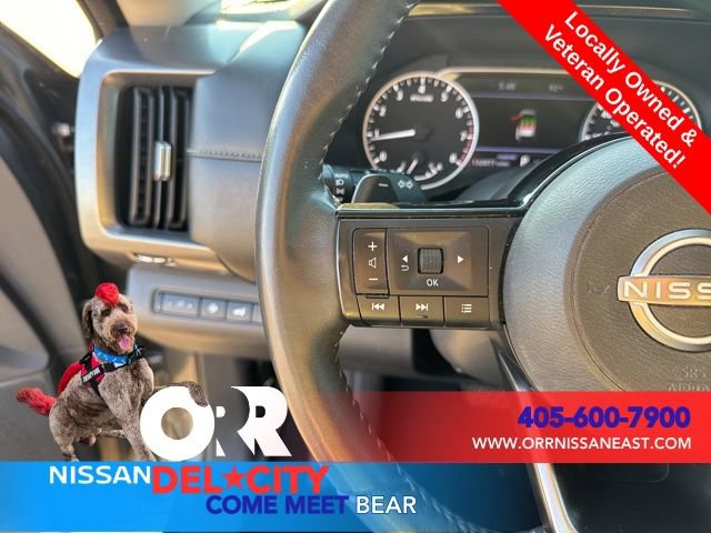 Used 2022 Nissan Pathfinder SL FWD image 19