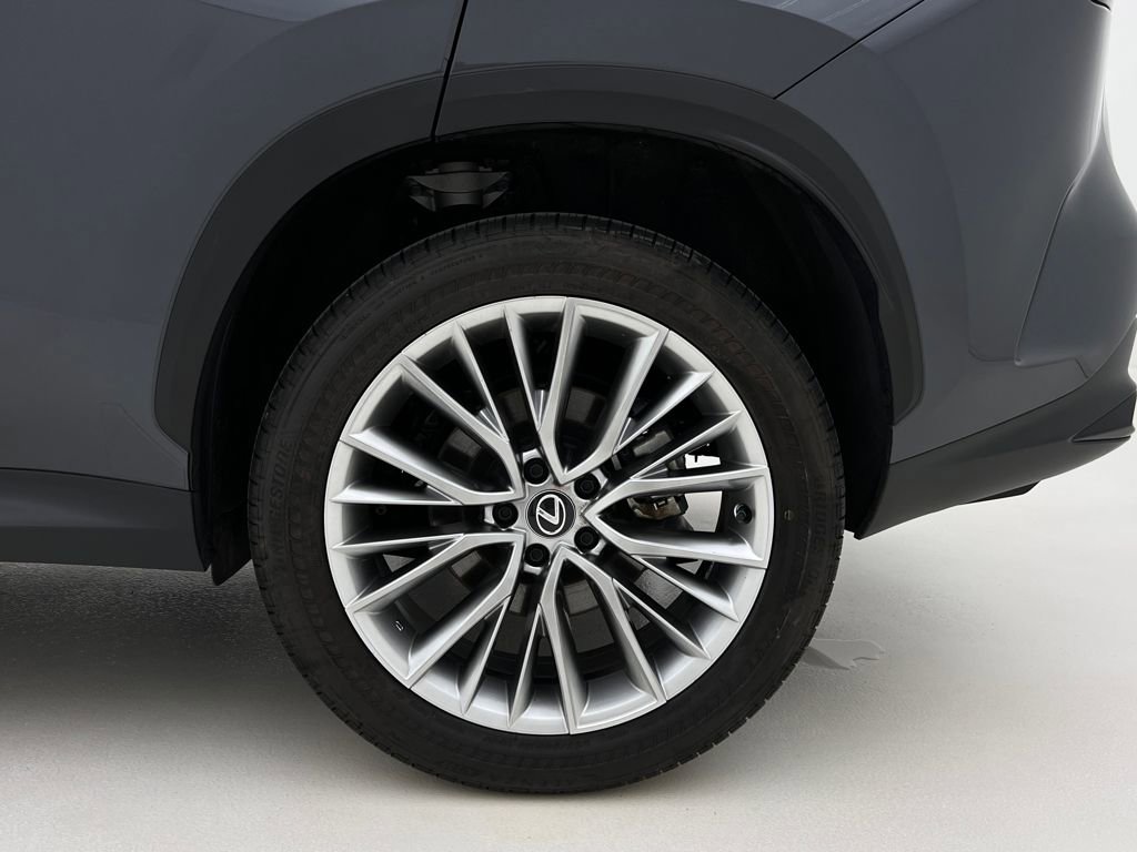 Used 2025 Lexus NX 350 350 Premium w/ Accessory Package (2T) image 28