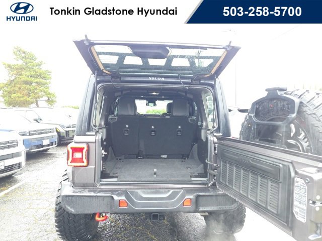 Used 2025 Jeep Wrangler Unlimited Rubicon image 24