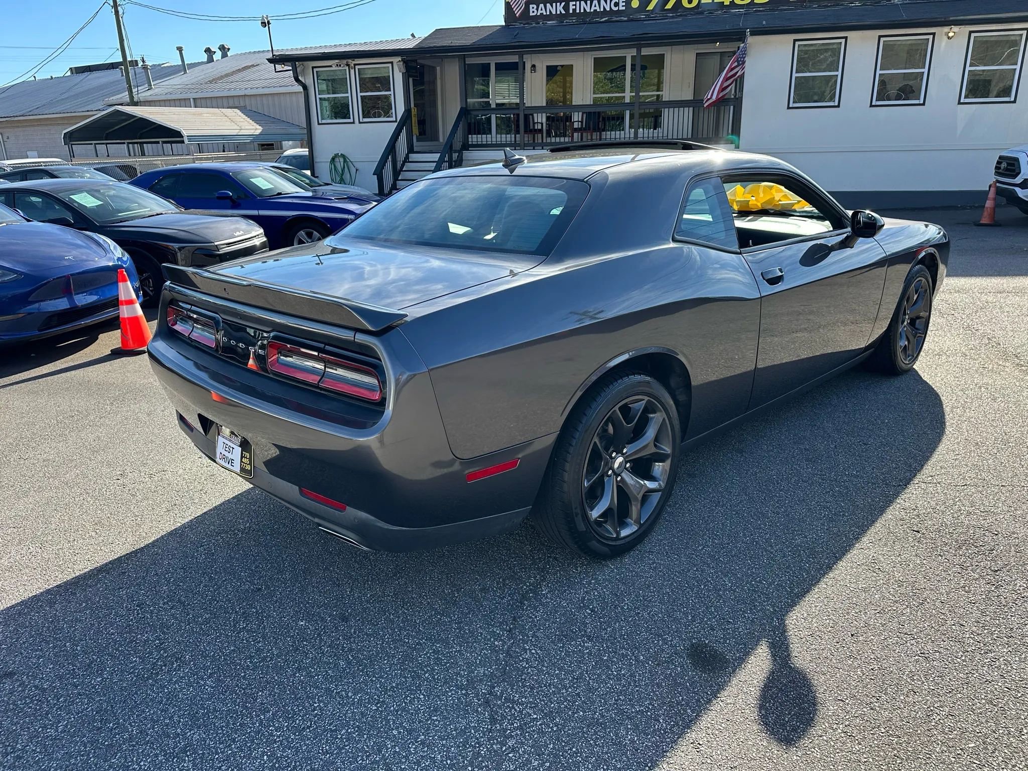 Used 2018 Dodge Challenger SXT Plus image 8