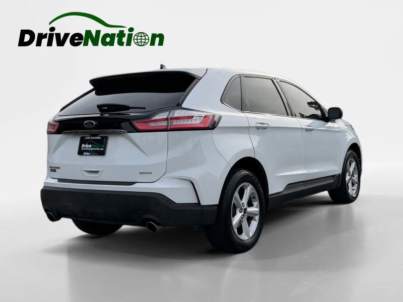 Used 2020 Ford Edge SE FWD image 2