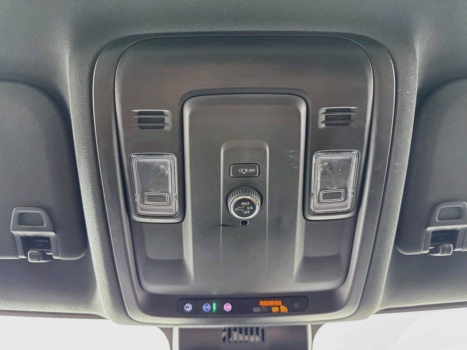 Used 2025 Chevrolet Tahoe LT RWD image 6