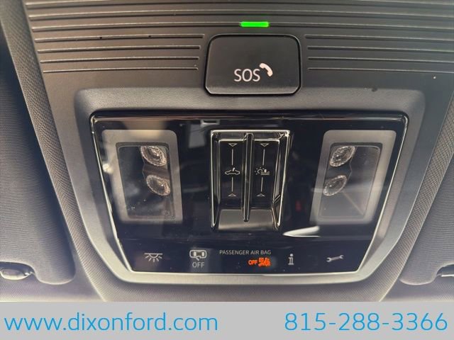 Used 2024 Volkswagen Atlas Cross Sport SEL Premium R-Line AWD/4WD image 20