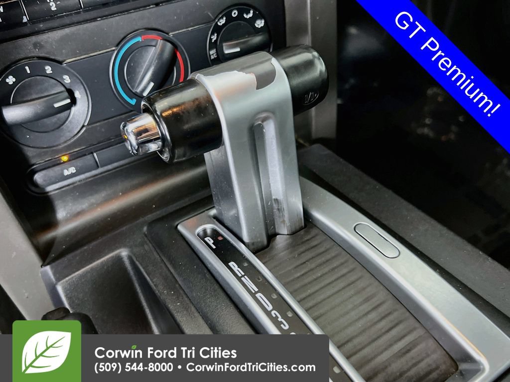 Used 2006 Ford Mustang GT Premium RWD image 10