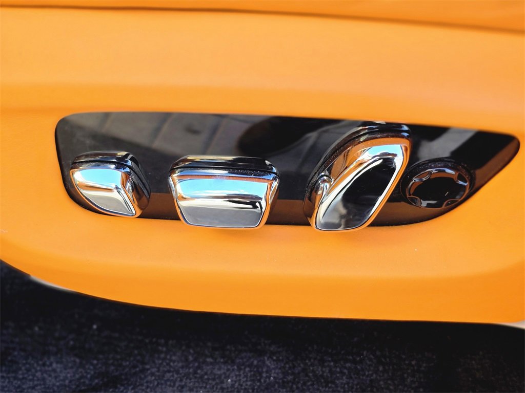 Used 2022 Rolls-Royce Cullinan image 22