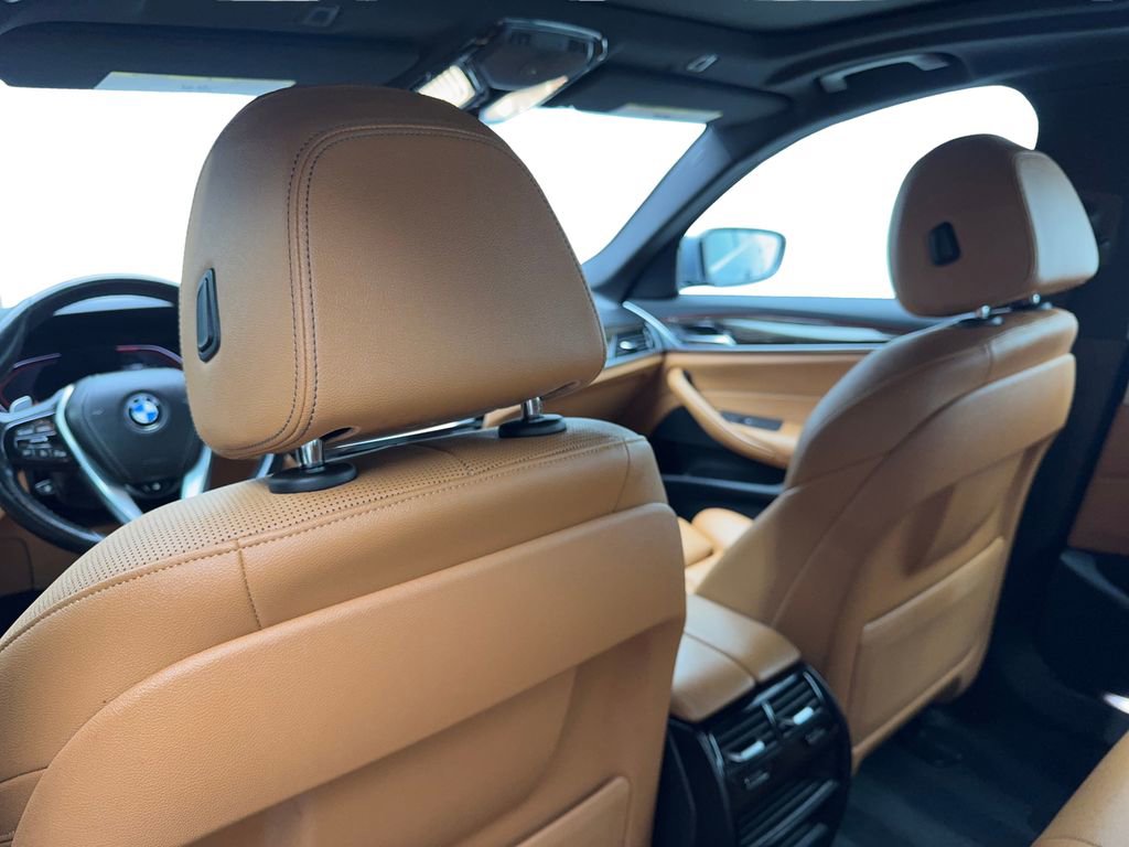 Used 2022 BMW 530i xDrive w/ Convenience Package image 35