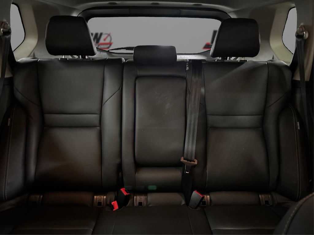 Used 2024 Nissan Rogue SL w/ SL Premium Package image 18